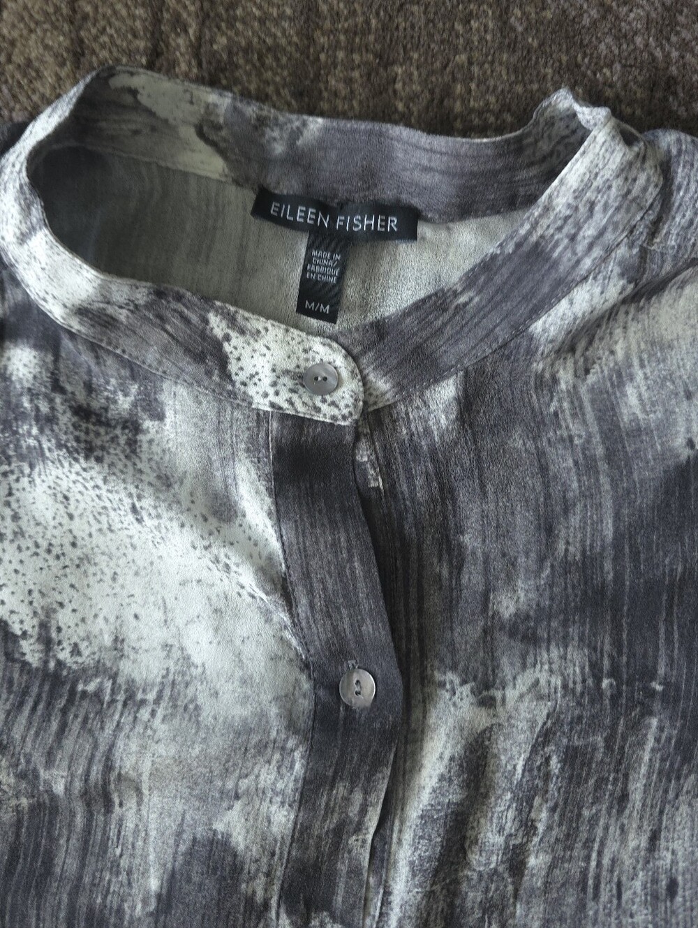 Eileen Fisher 100% Silk Sleeveless Sheer Blouse - Picture 3 of 7